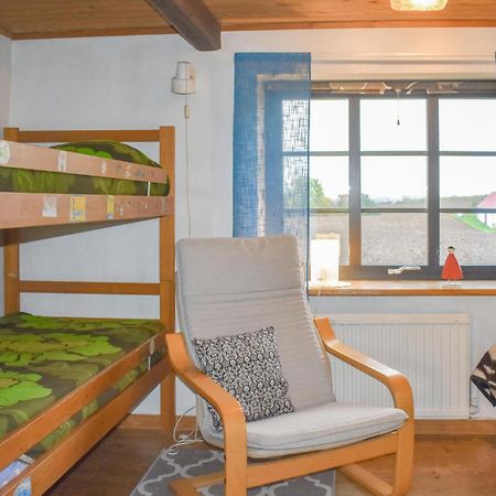 1 Bedroom Cozy Home In Simrishamn Gladsax Bagian luar foto