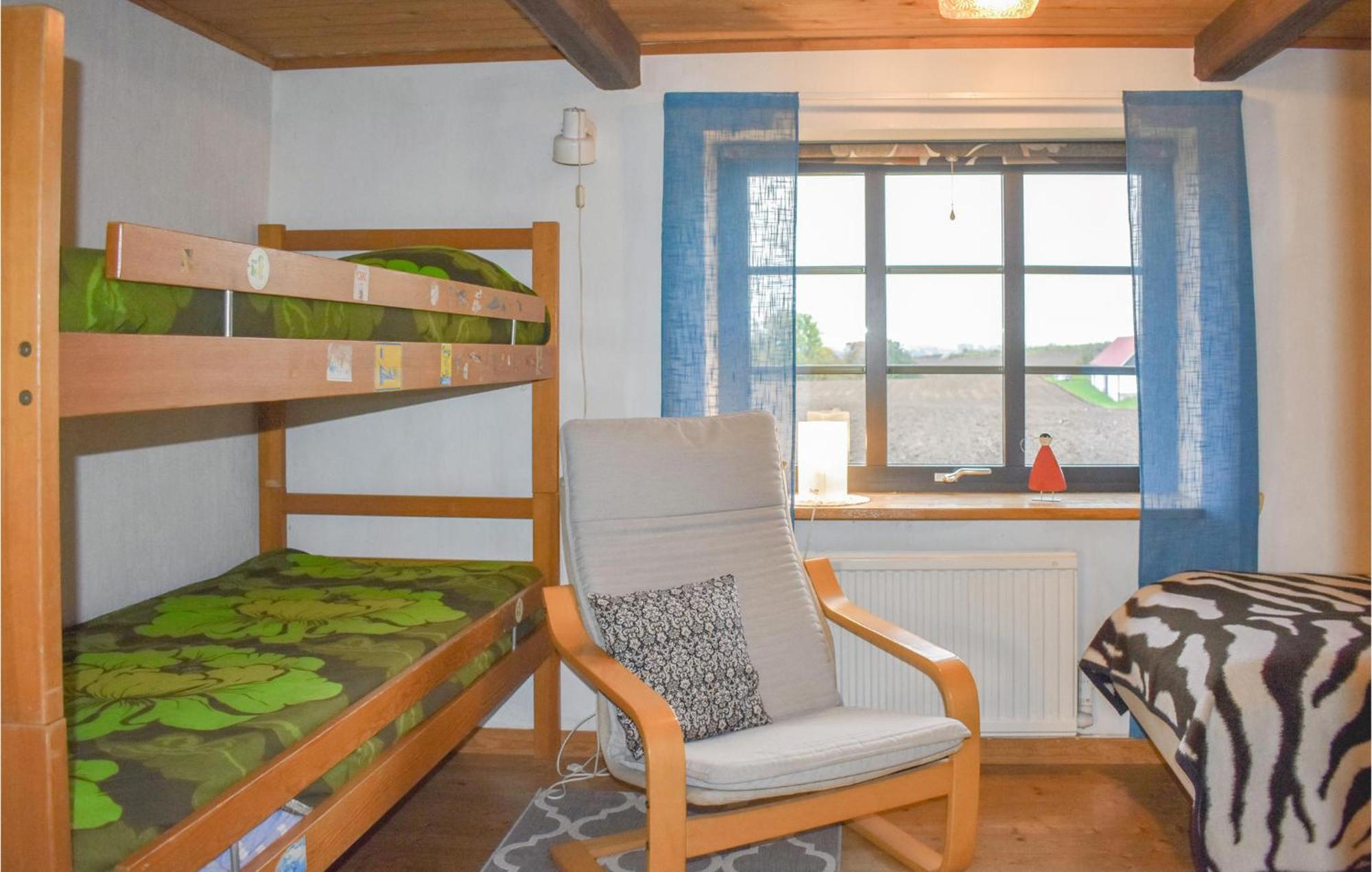 1 Bedroom Cozy Home In Simrishamn Gladsax Bagian luar foto