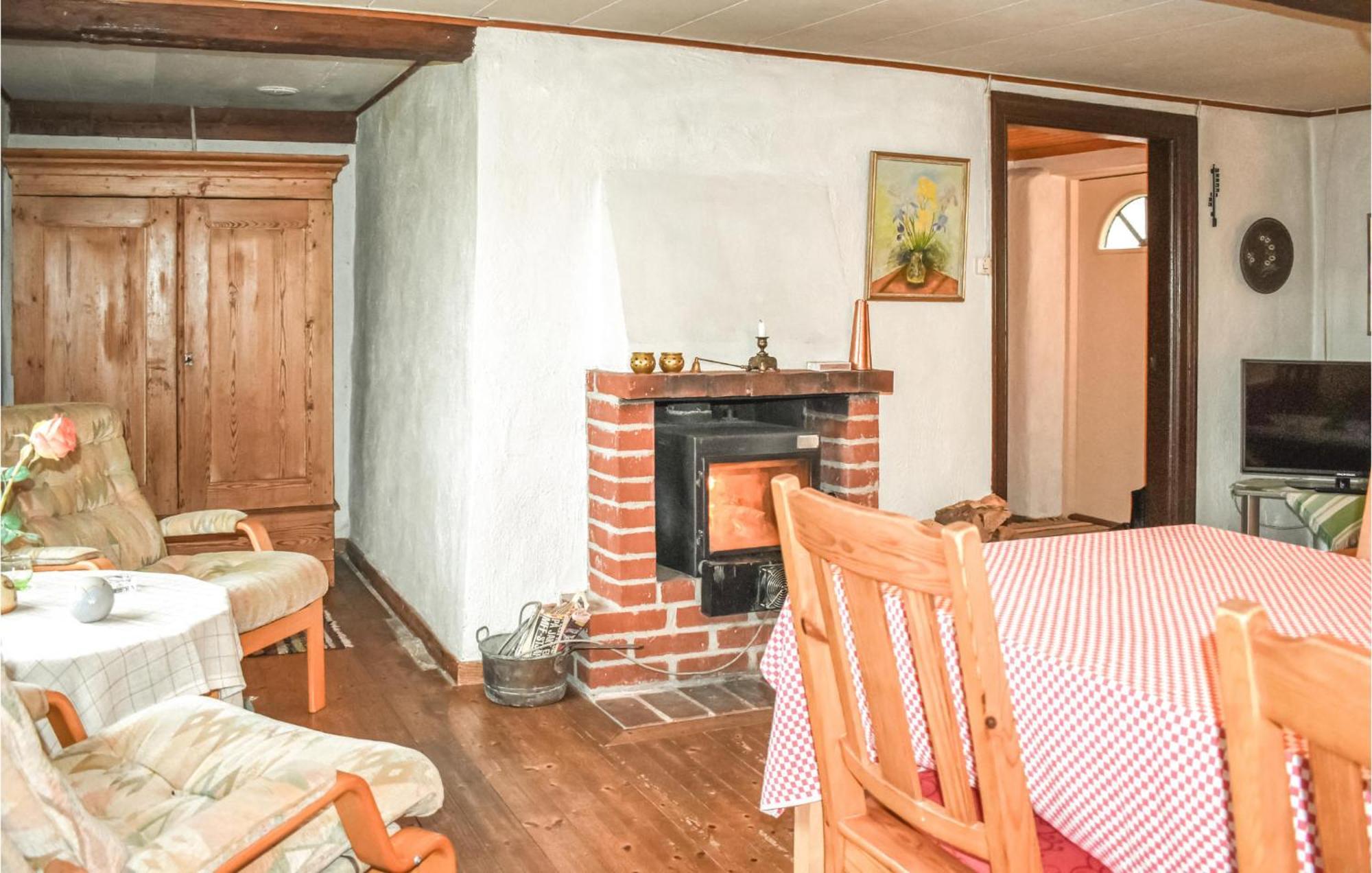 1 Bedroom Cozy Home In Simrishamn Gladsax Bagian luar foto